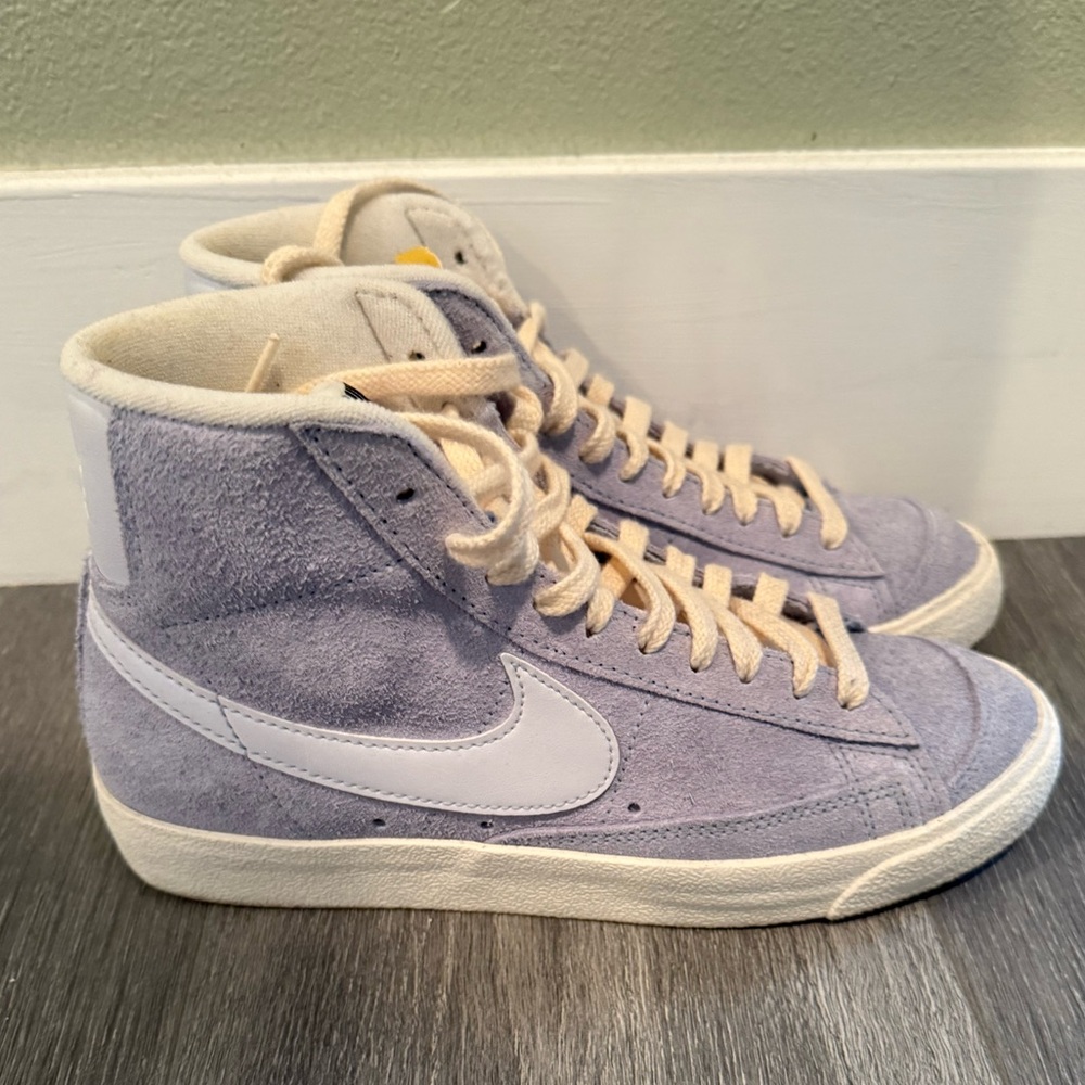 Nike Blazer Mid 77 Vintage in Blue